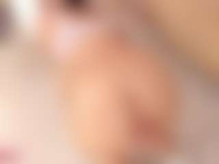 ivannabreast1's Live Sex Cam Show