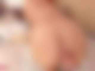 ivannabreast1's Live Sex Cam Show