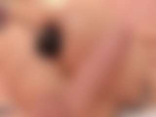 ivannabreast1's Live Sex Cam Show