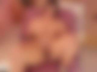 ivannabreast1's Live Sex Cam Show