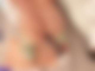ivannabreast1's Live Sex Cam Show