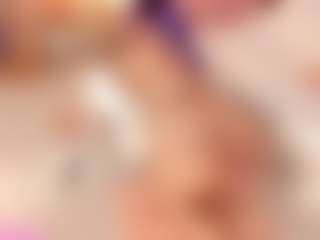 ivannabreast1's Live Sex Cam Show