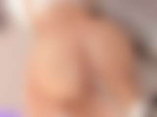 ivannabreast1's Live Sex Cam Show