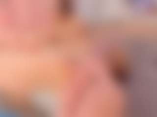 ivannabreast1's Live Sex Cam Show