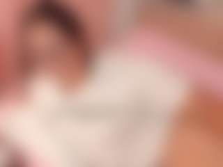 ivannabreast1's Live Sex Cam Show