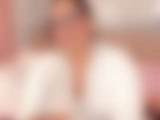 ivannabreast1's Live Sex Cam Show