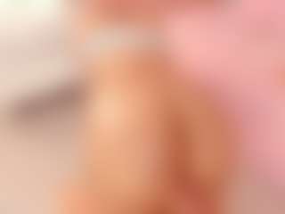 ivannabreast1's Live Sex Cam Show