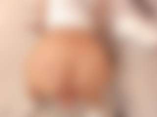 ivannabreast1 MILF webcam performer live streaming