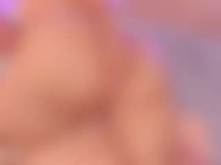 ivannabreast1's Live Sex Cam Show