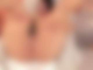 ivannabreast1's Live Sex Cam Show
