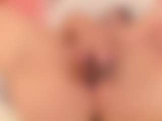 ivannabreast1's Live Sex Cam Show