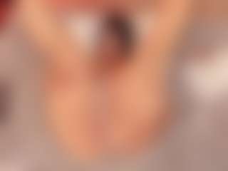 ivannabreast1's Live Sex Cam Show
