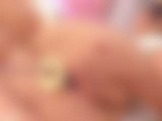 ivannabreast1's Live Sex Cam Show