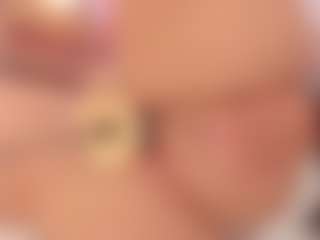 ivannabreast1's Live Sex Cam Show