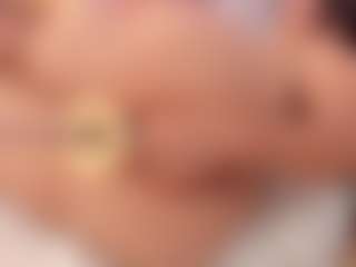 ivannabreast1's Live Sex Cam Show