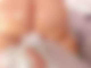 ivannabreast1 MILF webcam performer live streaming