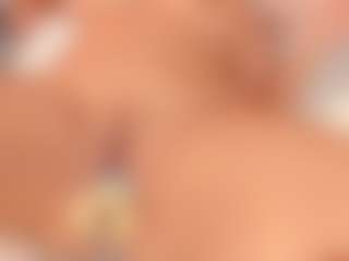 ivannabreast1's Live Sex Cam Show