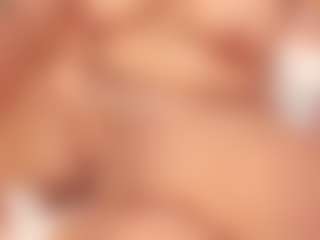 ivannabreast1's Live Sex Cam Show
