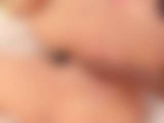 ivannabreast1's Live Sex Cam Show