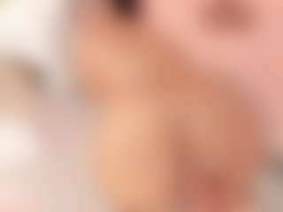 ivannabreast1's Live Sex Cam Show