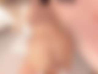 ivannabreast1's Live Sex Cam Show