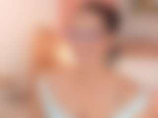 ivannabreast1's Live Sex Cam Show
