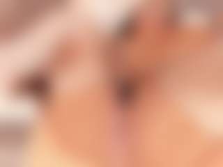 ivannabreast1's Live Sex Cam Show