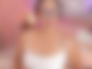 ivannabreast1's Live Sex Cam Show