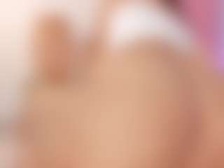 ivannabreast1's Live Sex Cam Show