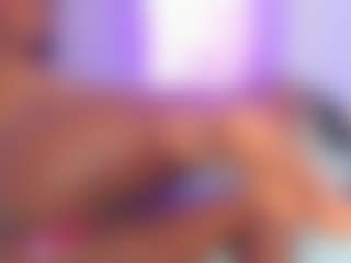 Live cam show with lency-rose - Tease on Chatstar