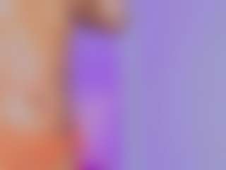 Live cam show with lency-rose - Nipple Piercings on googirlz