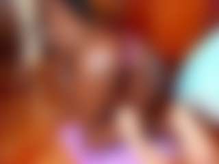 lency-rose MILF webcam performer live streaming