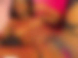 Live cam show with Sharonsmiith1 - Ebony Petite on CSO-WL