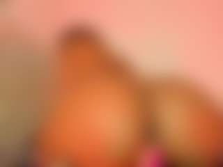 Live cam show with Sharonsmiith1 - Tease Black on Camsoda