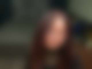 AvroraSakura MILF webcam performer live streaming