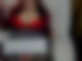 Live cam show with Velenaroxys - Curvy on CSO-WL
