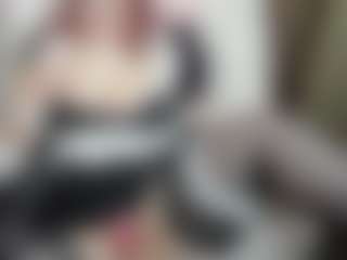 Live cam show with Velenaroxys - Red Hair Shaved Pussy on Camsoda
