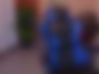 Live cam show with Kenya Buhle - Thick on Sex Cam Show