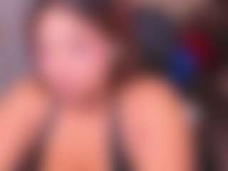 Live cam show with Kenya Buhle - Cosplay on Dolls Live