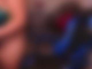 Live cam show with Kenya Buhle - Cosplay Curvy on Camsoda