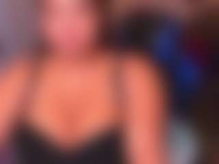 Kenya Buhle's Live Sex Cam Show