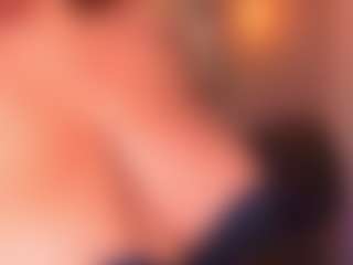 Kenya Buhle's Live Sex Cam Show