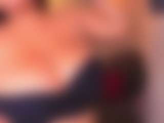 Kenya Buhle's Live Sex Cam Show