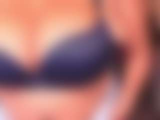 Kenya Buhle's Live Sex Cam Show