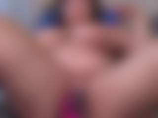 Live cam show with Kenya Buhle - Cosplay Curvy on Pornisteam.com