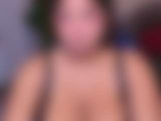 Live cam show with Kenya Buhle - Cosplay Ebony on AdultVida.com