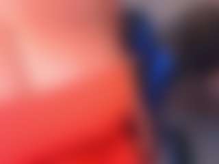 Live cam show with Kenya Buhle - Thick on Camsoda