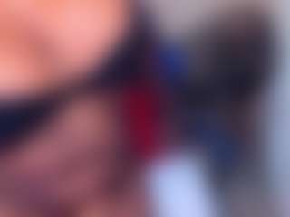 Kenya Buhle's Live Sex Cam Show