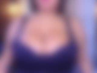 Kenya Buhle's Live Sex Cam Show