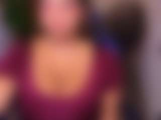 Live cam show with Kenya Buhle - Ride Torso on Camsoda